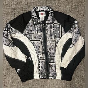 VTG Active Frontier Black White Floral Nylon Wind Breaker Jacket